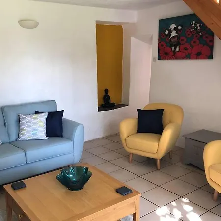 Holiday home Walnut Tree Brittany *