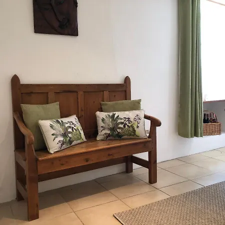 Walnut Tree Brittany Holiday home Boderel